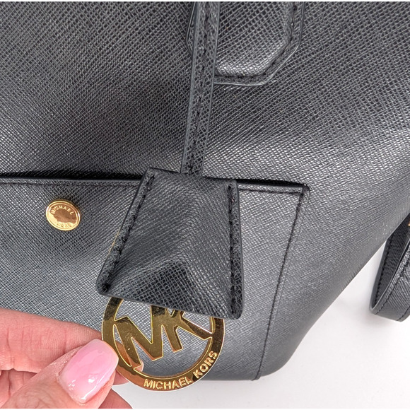 Michael Kors Greenwich Saffiano Pebbled Leather Top Handle Tote Handbag Back - Picture 4 of 14